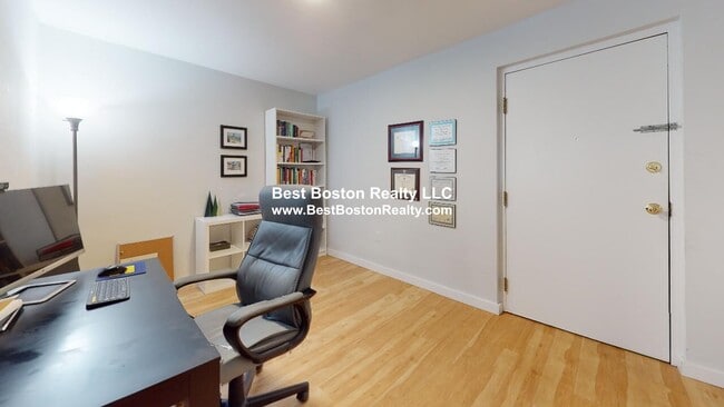 Foto del edificio - 19 Central St