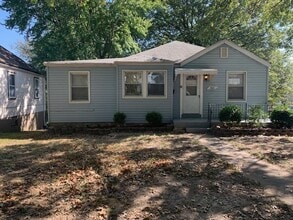 Building Photo - 7015 Paisley Dr