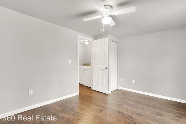 Foto del edificio - 3 br, 1 bath House - 123 S York St