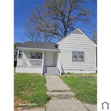 Building Photo - 659 Pearce St