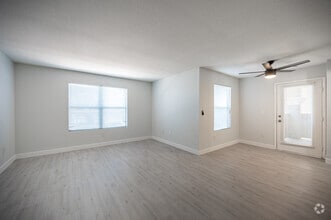 Building Photo - 5055 W Hacienda Ave