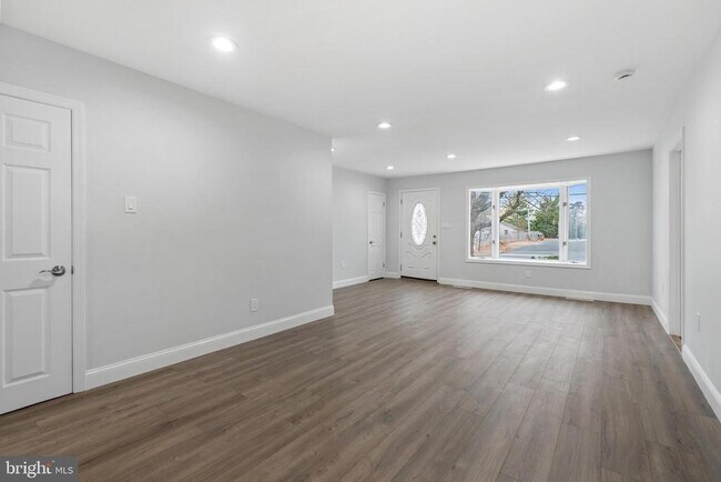 Foto del edificio - 315 Ogden Sta Rd