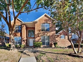 Building Photo - 7402 Euclid Dr