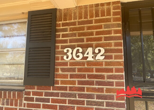 Foto del edificio - 3642 Gillie St