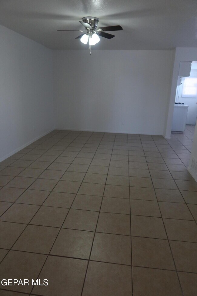 Foto del edificio - 3827 Olympic Ave