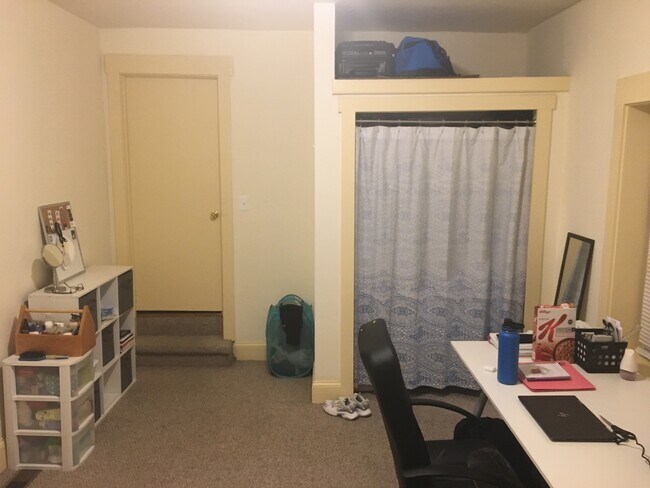 Foto del edificio - 3937 Baltimore Ave