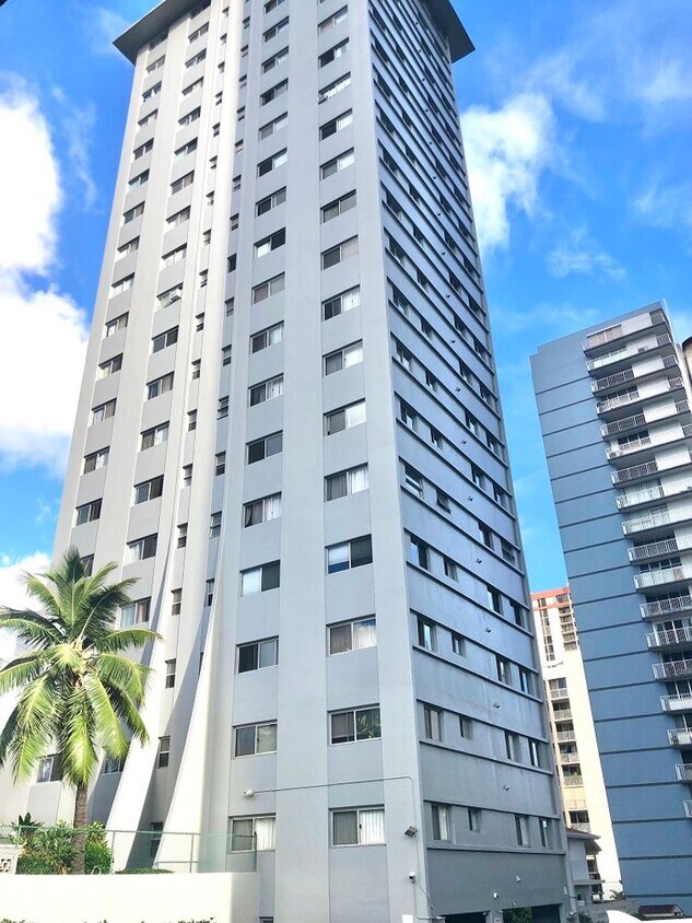 Primary Photo - 1111 Wilder Ave #11B