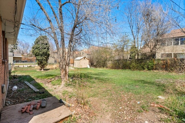 Building Photo - 1060 Saulsbury Street