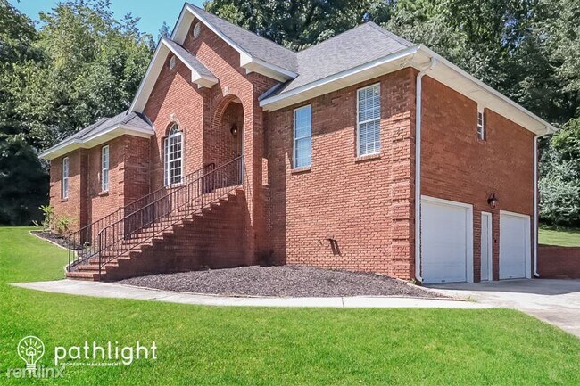 Foto del edificio - 4 br, 3.5 bath House - 7800 Laura Street UNIT