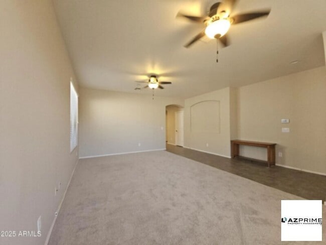 Building Photo - N Little Leaf