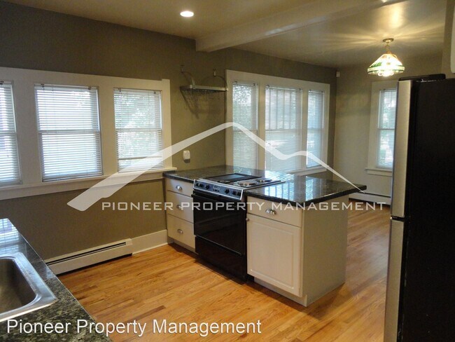 Foto del edificio - 2 br, 1 bath House - 1682 S. Washington St.