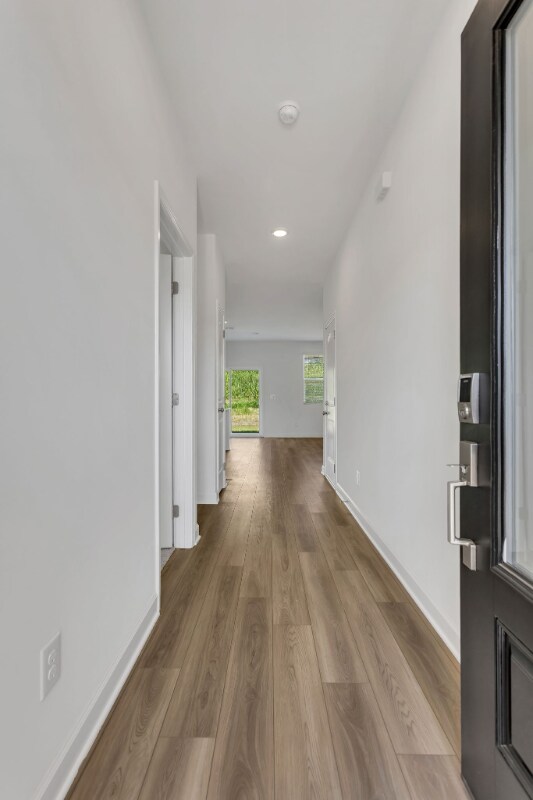 Foto del edificio - 172 Millbrook Dr