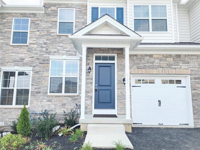 Foto del edificio - 422 Gray Feather Way