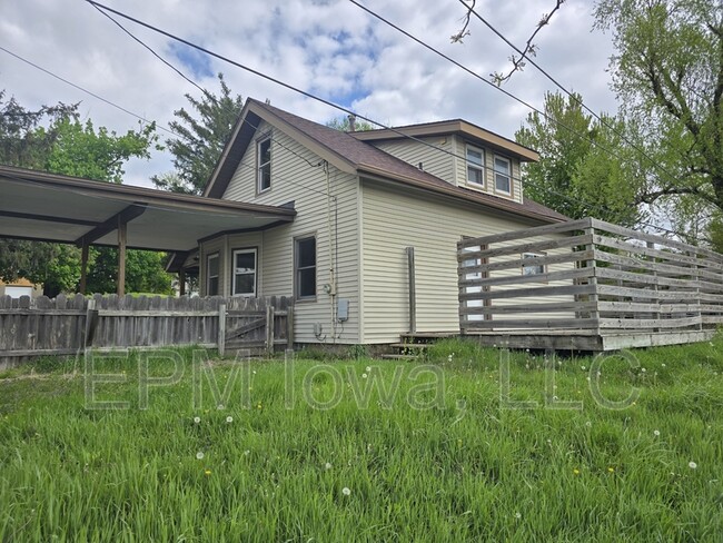 Foto del edificio - 4037 Vine Ave SE