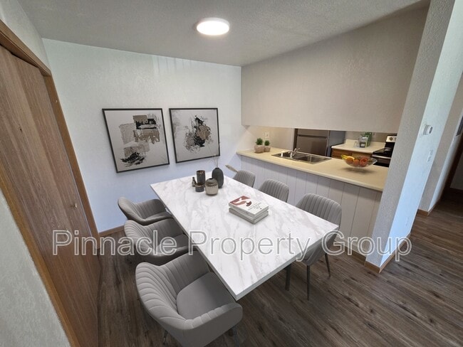 Building Photo - 3893 Orr Dr
