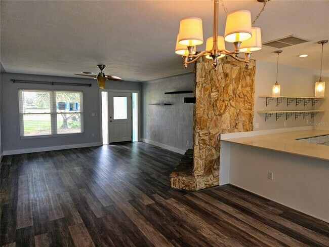 10136 Paradise Blvd Treasure Island - 10136 Paradise Blvd Treasure Island Fl Building Photo 