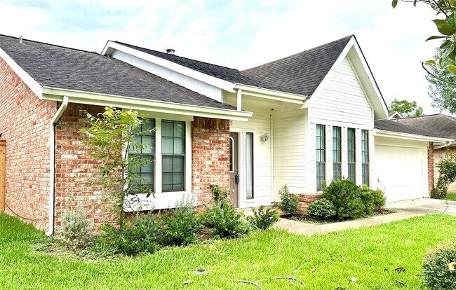 Foto del edificio - 2127 Greencove Ln