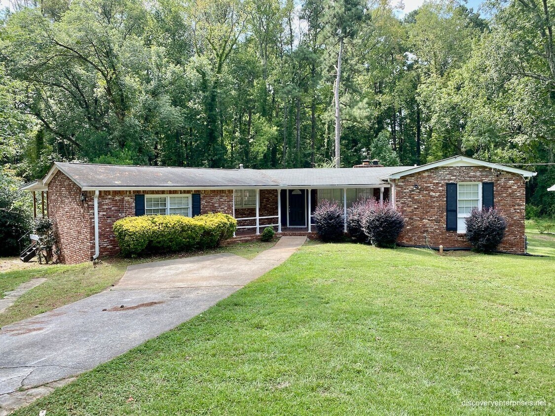 Foto principal - Charming 4 Bd / 2 Bath in College Park **R...