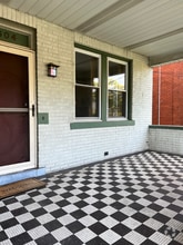 Building Photo - 5604 Fair Oaks St