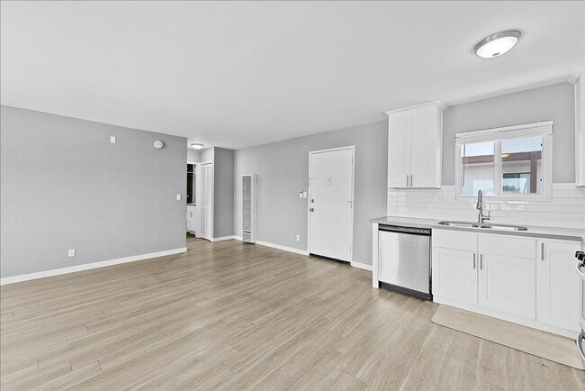 Foto del edificio - Beautiful One Bedroom Apartment In the Hea...