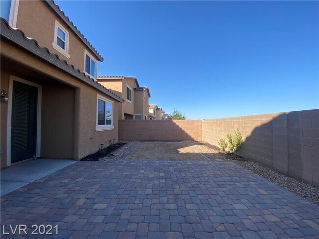 Building Photo - 5468 Funks Grove Ln