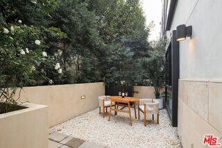 Foto del edificio - 724 Croft Ave