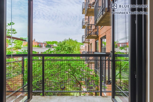 Foto del edificio - 443 New York Ave NW