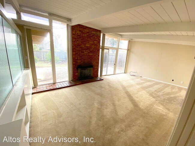 5 br, 2.5 bath House - 3785 Starr King Circle - 4