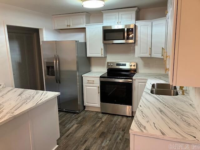 Foto del edificio - 1715 Convent St