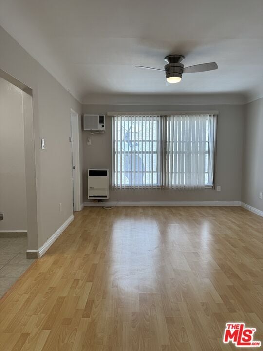 Building Photo - 265 S Manhattan Pl