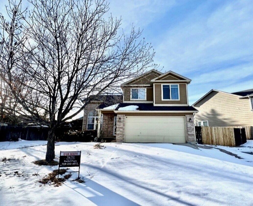 Spacious 4 Bed/3/5 Bath 2 Story w Finished... House Rental in