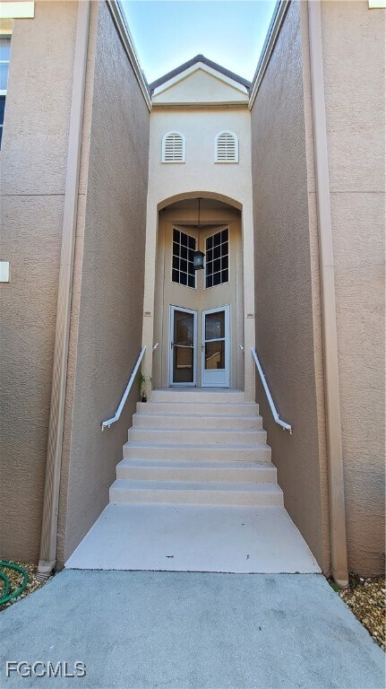 Building Photo - 14571 Daffodil Dr