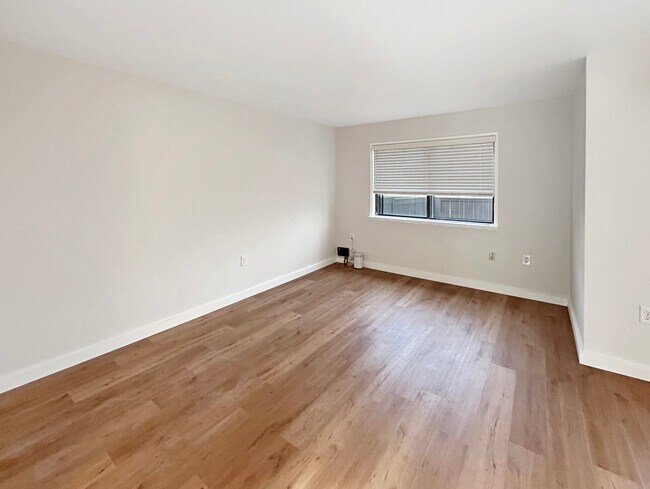 Foto del edificio - 2284 Emerald Heights Ct