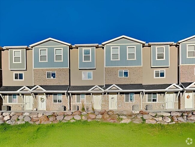 Building Photo - 8192 N Boulder Ln