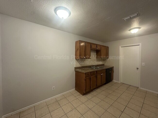 Photo - 213 Montana Ave Townhome