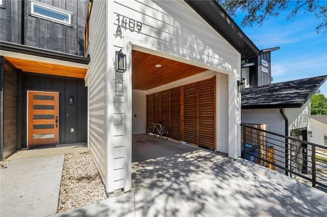 Building Photo - 1409 Greenwood Ave