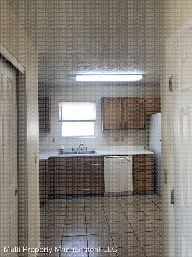 Building Photo - 3 br, 2.5 bath House - 621 Oak Forge Place,