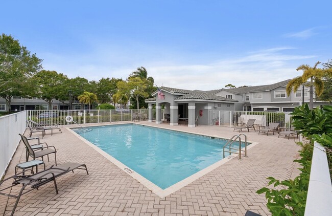 Building Photo - 3105 Grandiflora Dr