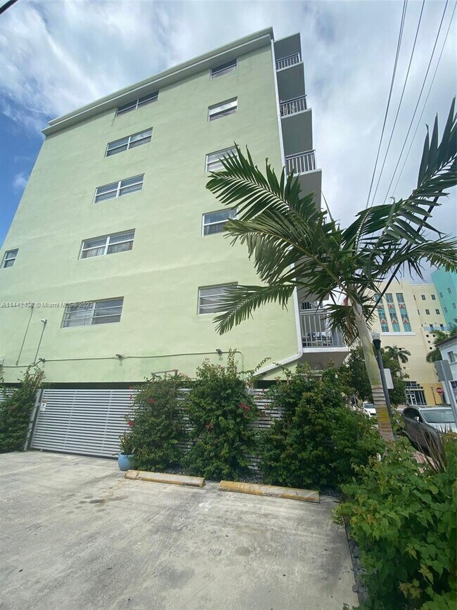 Foto del edificio - 363 Washington Ave