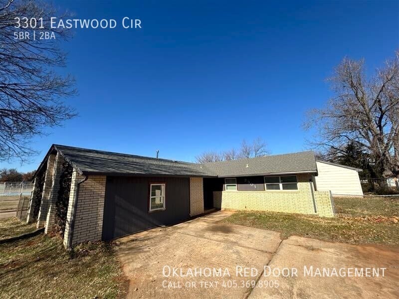 Photo - 3301 Eastwood Cir-