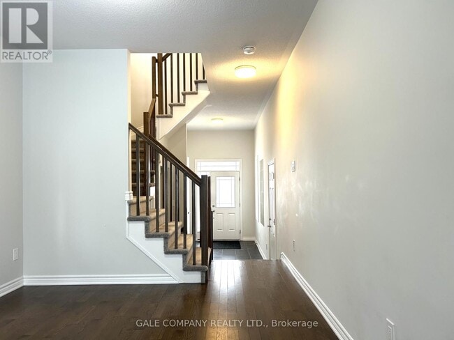 Building Photo - 87 Mesa Dr