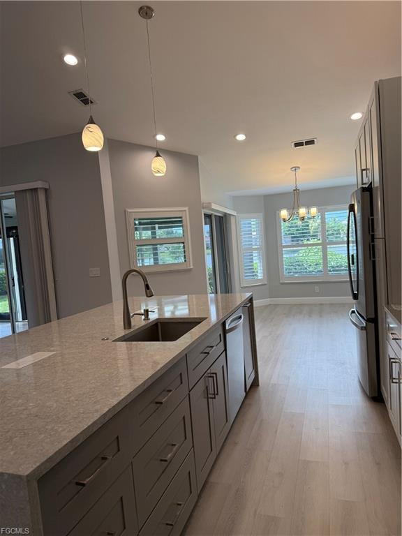 Building Photo - 6637 Vancouver Ln