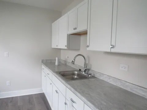 Foto del edificio - 1154 E Maple St