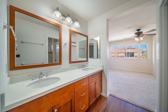 Foto del edificio - Unfurnished Kahoma Village Four Bedroom