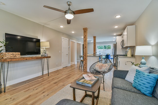 Foto del edificio - 219 Fayetteville St