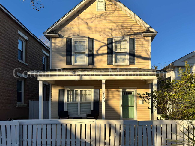 Photo - 120 S 9th St House