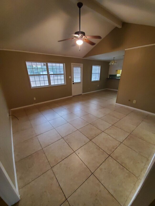 Foto del edificio - College Station - 3 Bedrooms / 2 bath Hous...