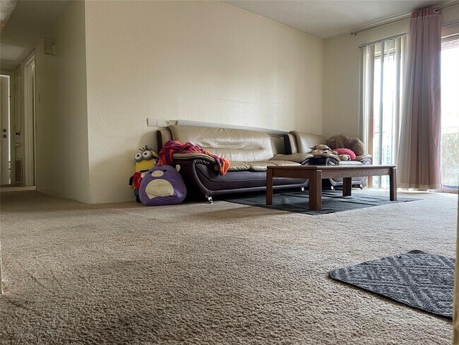 Foto del edificio - 9220 Bellwood Ln