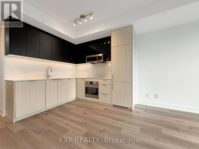 Photo du bâtiment - 308 Jarvis St