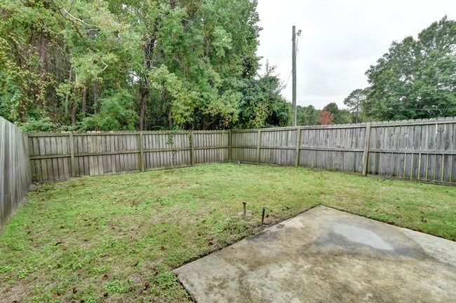 Foto del edificio - 1997 B Todd Cove